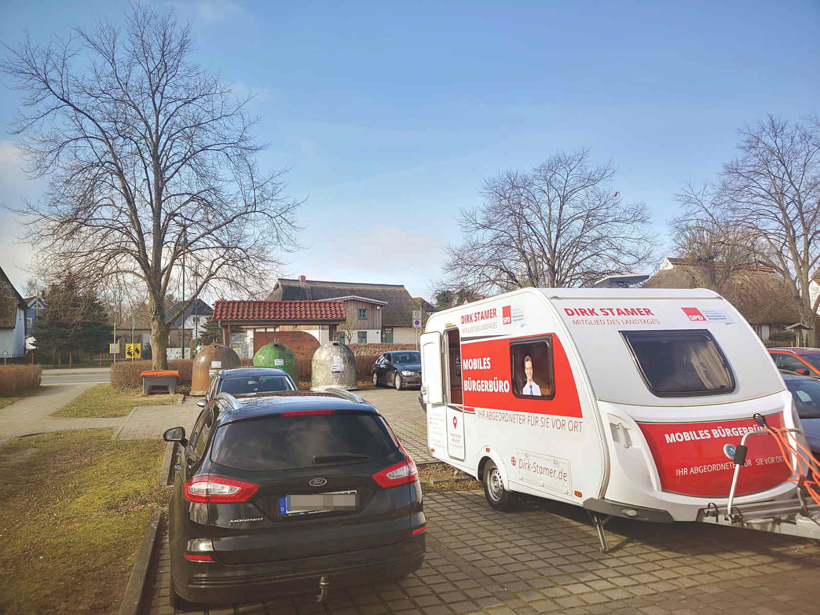 Bürgerbüro vor Ort in Lichtenhagen Dorf