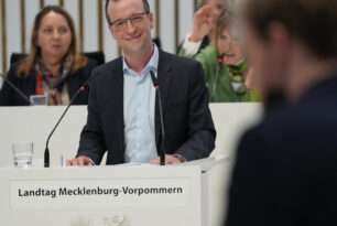 Attraktive Förderung des wissenschaftlichen Spitzennachwuchses in MV Attraktive Förderung des wissenschaftlichen Spitzennachwuchses in MV